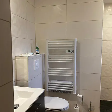 Le Petit Ronsard בית נופש *