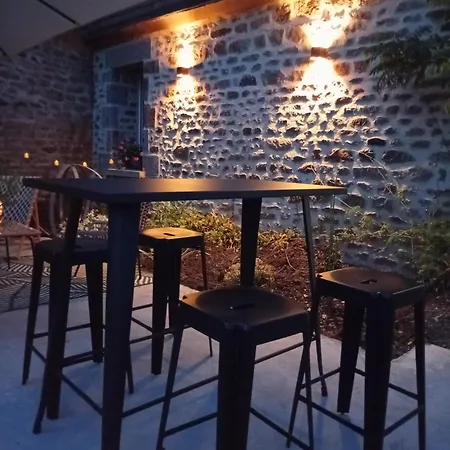 Le Petit Ronsard Semesterbostad