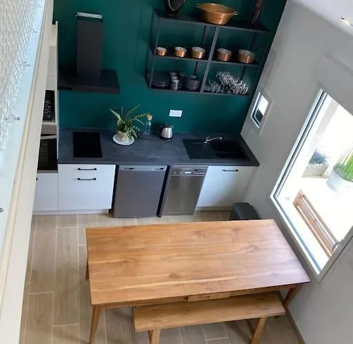 Le Petit Ronsard Nyaraló